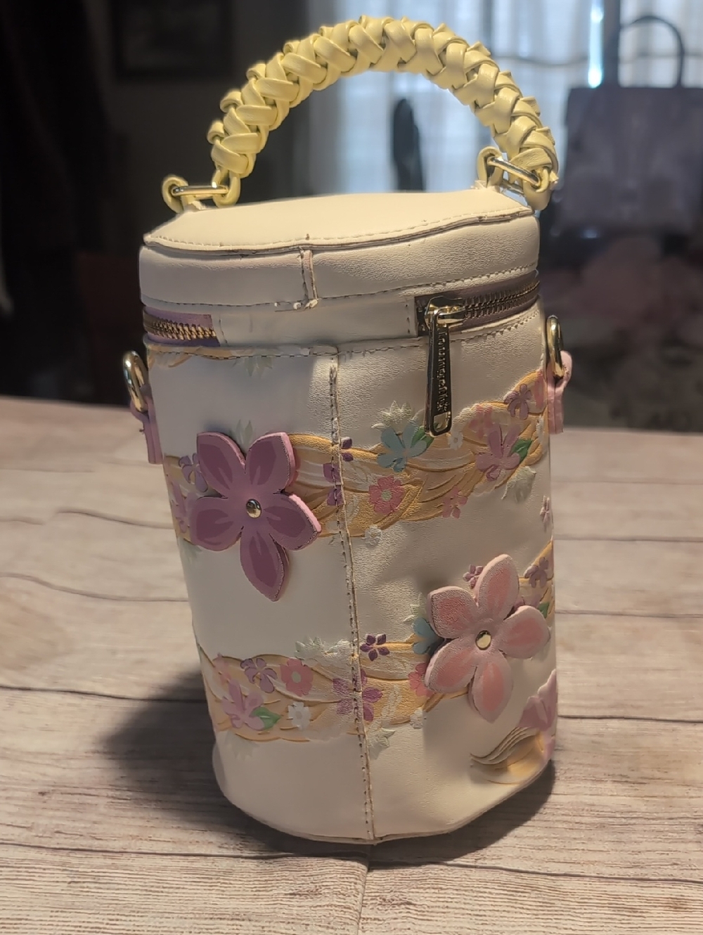 Loungefly Disney Tangled Rapunzel Golden Hair Crossbody Box Lunch Exclusive - Picture 2 of 16